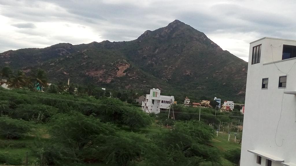 Sabri Guest House Tiruvannāmalai 외부 사진